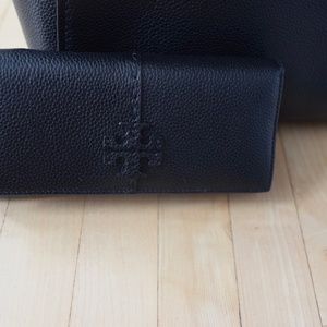 Tory Burch McGraw Leather Envelope Wallet